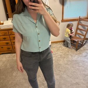 Paper Crane Light Green Top